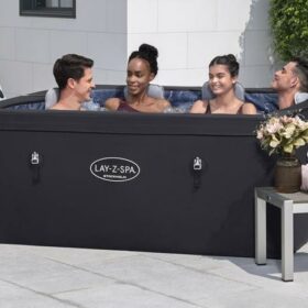 Lay-Z-Spa® 64.5&Prime; x 64.5&Prime; x 25.5&Prime;/1.64m x 1.64m x 65cm Stockholm ThermaCore UltraFit Smart AirJet 6 Black Square